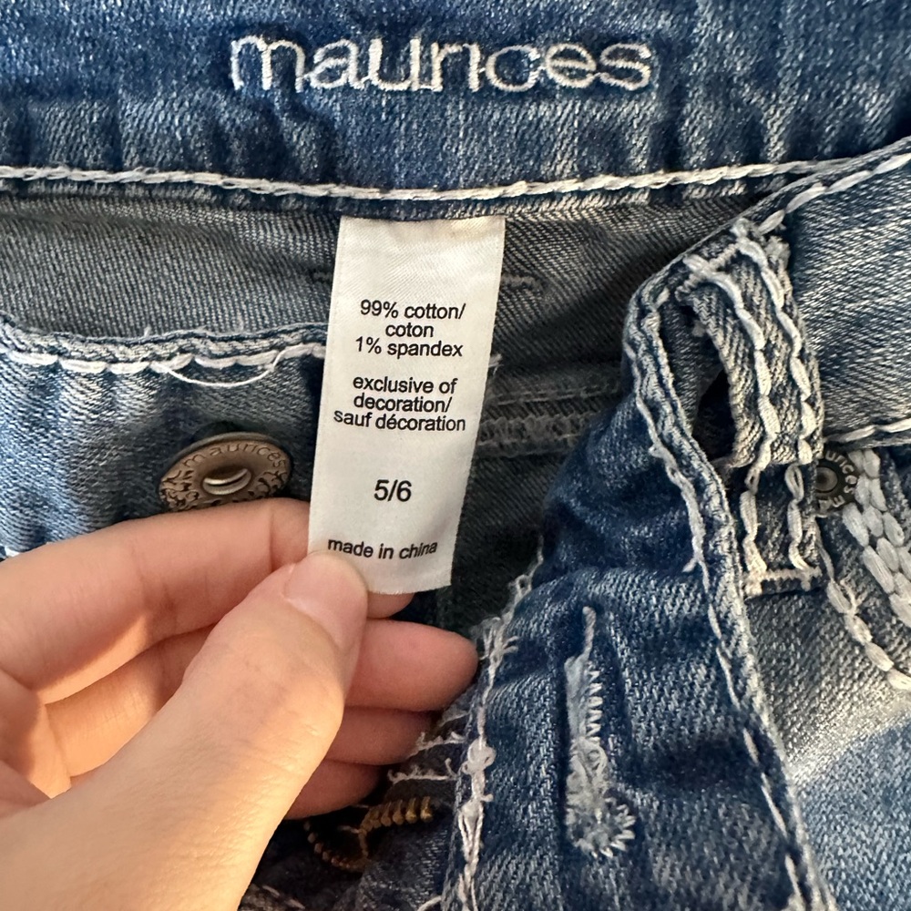 Maurices Distressed Denim Jean Shorts - Picture 4 of 4